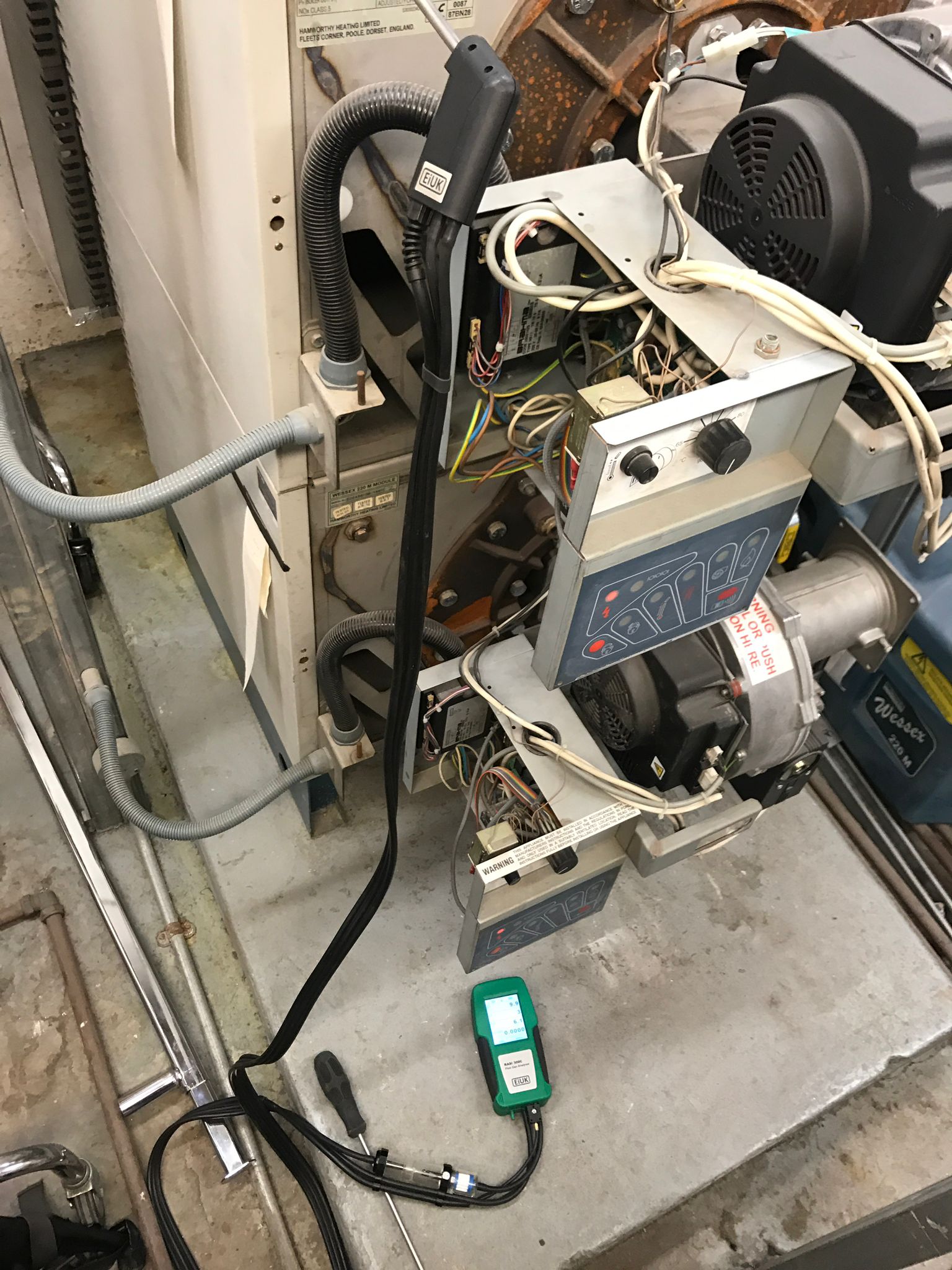 gas safe registered engineer near me Shepherd's Bush, W12